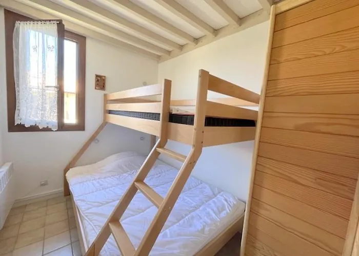 Superbe Renove Avec Clim Et Balcon A 50m De L'etang - Fr-1-529-218 Apartament