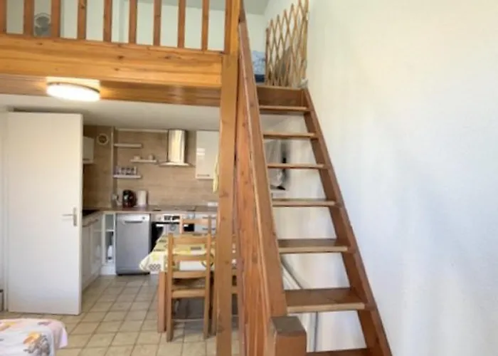 Superbe Renove Avec Clim Et Balcon A 50m De L'etang - Fr-1-529-218 *